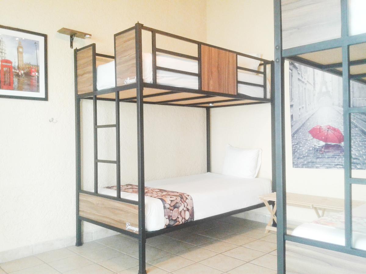 Hostalife Гвадалахара Экстерьер фото